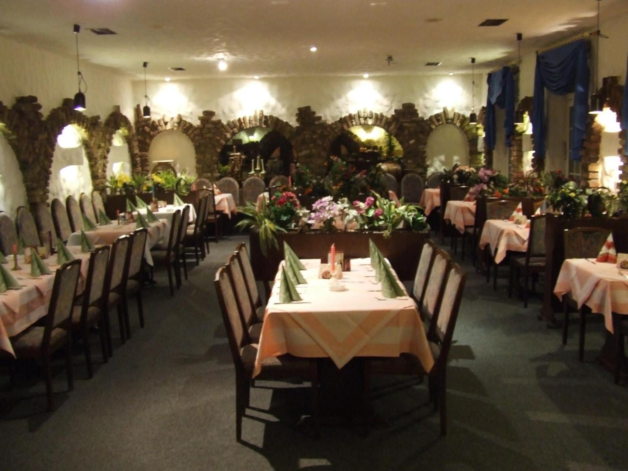 Hotel-Restaurant Orsoyer Hof 라인스버그 외부 사진